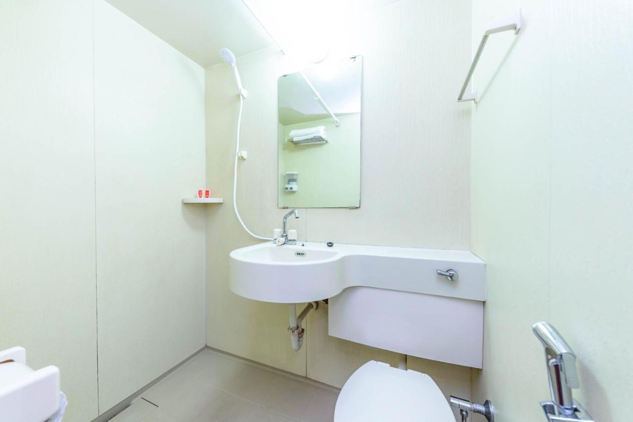 Oyo 90594 Hotel Casalink Paka المظهر الخارجي الصورة