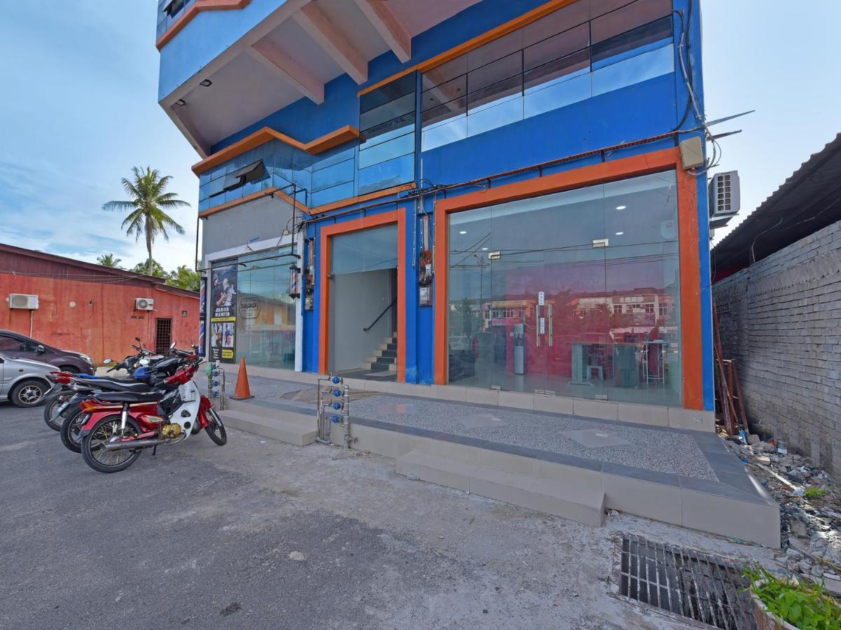 Oyo 90594 Hotel Casalink Paka المظهر الخارجي الصورة