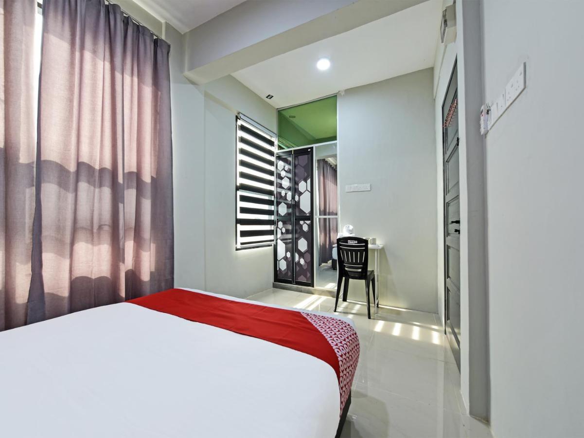 Oyo 90594 Hotel Casalink Paka المظهر الخارجي الصورة