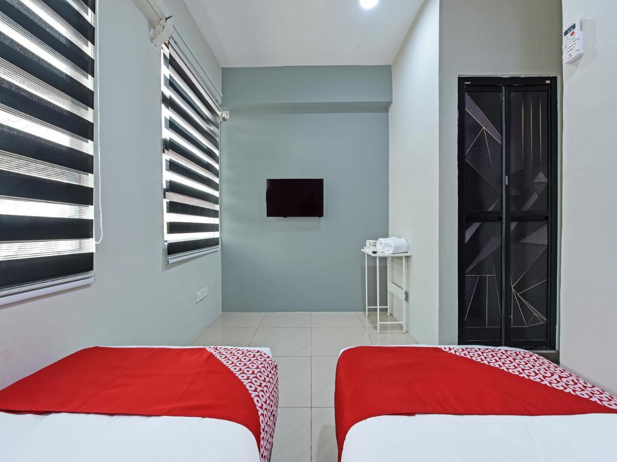 Oyo 90594 Hotel Casalink Paka المظهر الخارجي الصورة