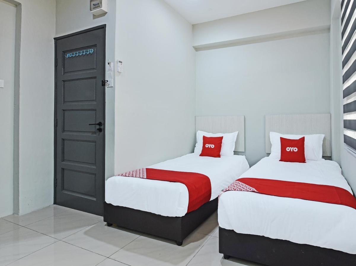 Oyo 90594 Hotel Casalink Paka المظهر الخارجي الصورة
