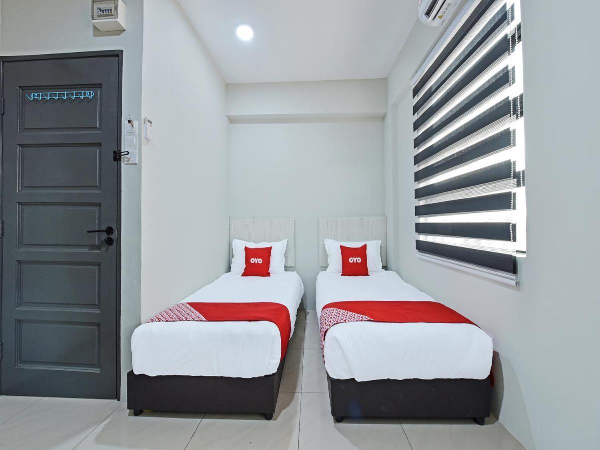Oyo 90594 Hotel Casalink Paka المظهر الخارجي الصورة