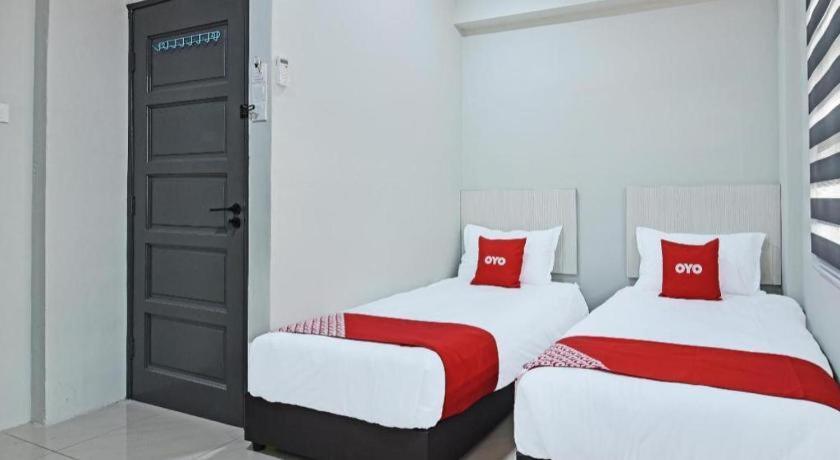 Oyo 90594 Hotel Casalink Paka المظهر الخارجي الصورة