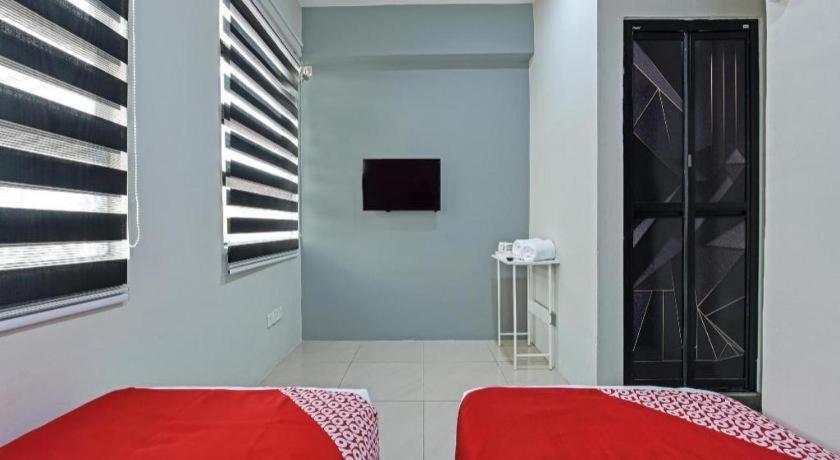 Oyo 90594 Hotel Casalink Paka المظهر الخارجي الصورة