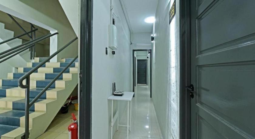 Oyo 90594 Hotel Casalink Paka المظهر الخارجي الصورة