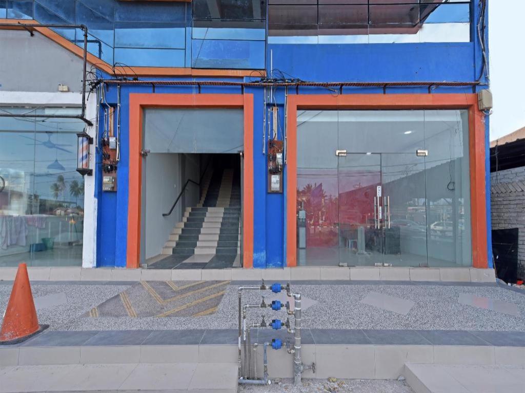Oyo 90594 Hotel Casalink Paka المظهر الخارجي الصورة