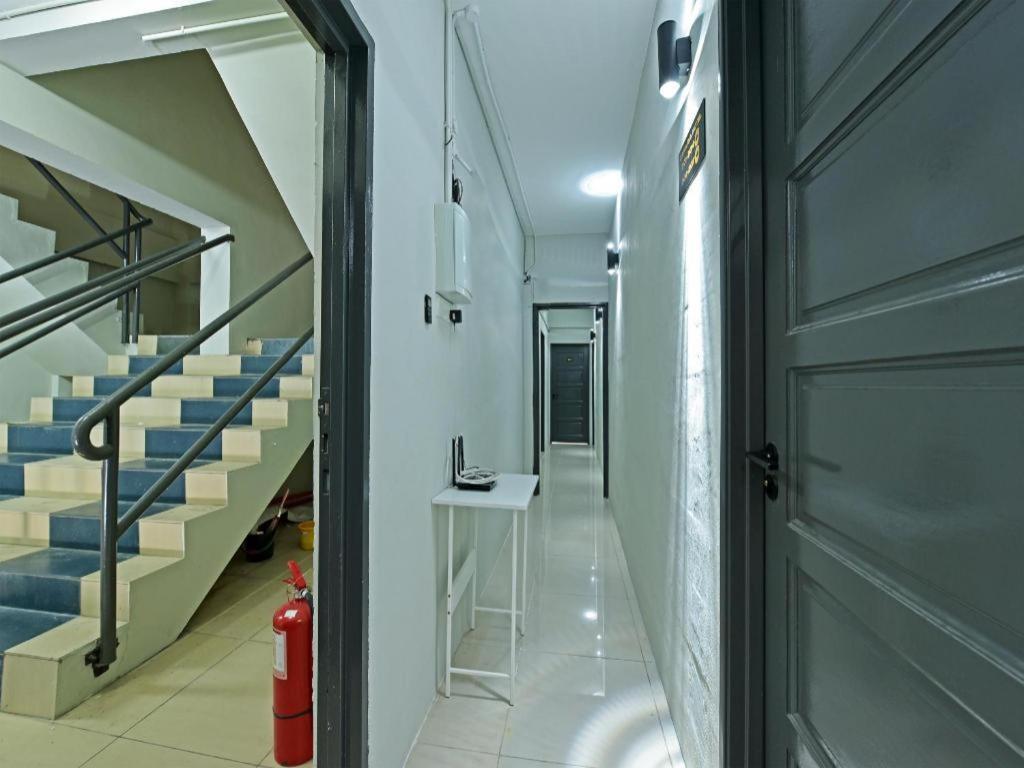 Oyo 90594 Hotel Casalink Paka المظهر الخارجي الصورة